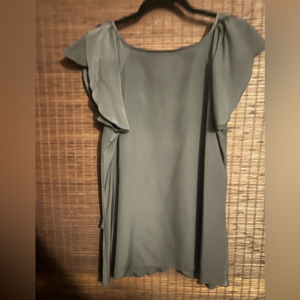 Mint Mossimo Large Layer Elegant Gray Ruffle Slee… - image 3